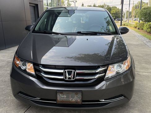 Used 2016 Honda Odyssey SE image 3