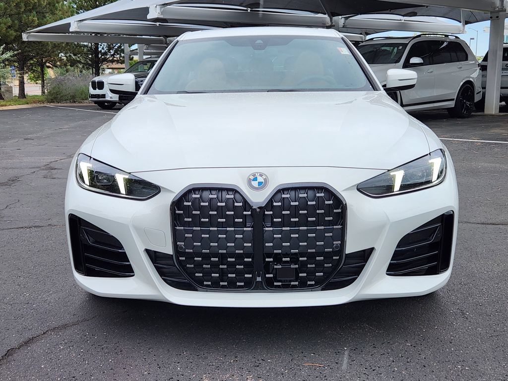New 2026 BMW 430i xDrive w/ M Sport Package AWD/4WD image 6