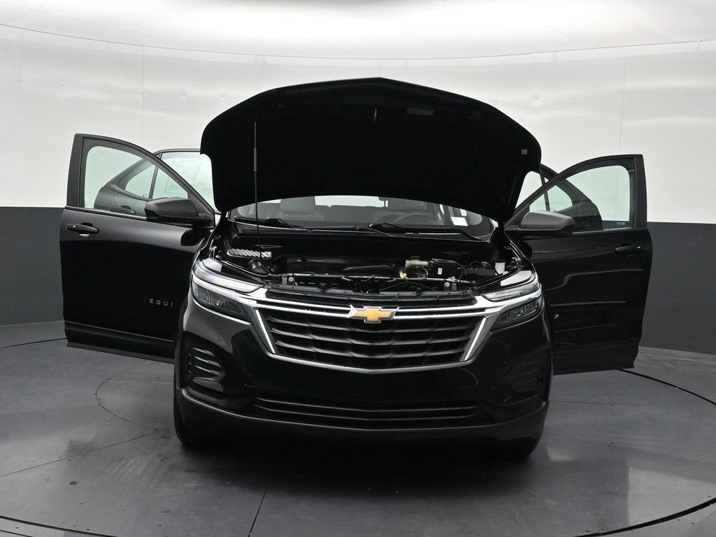 Used 2024 Chevrolet Equinox LS FWD image 37