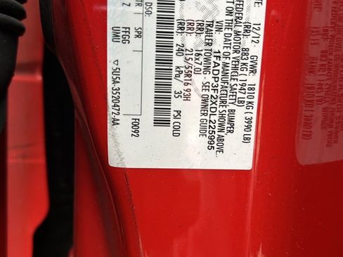 Used 2013 Ford Focus SE w/ SE Winter Pkg image 11