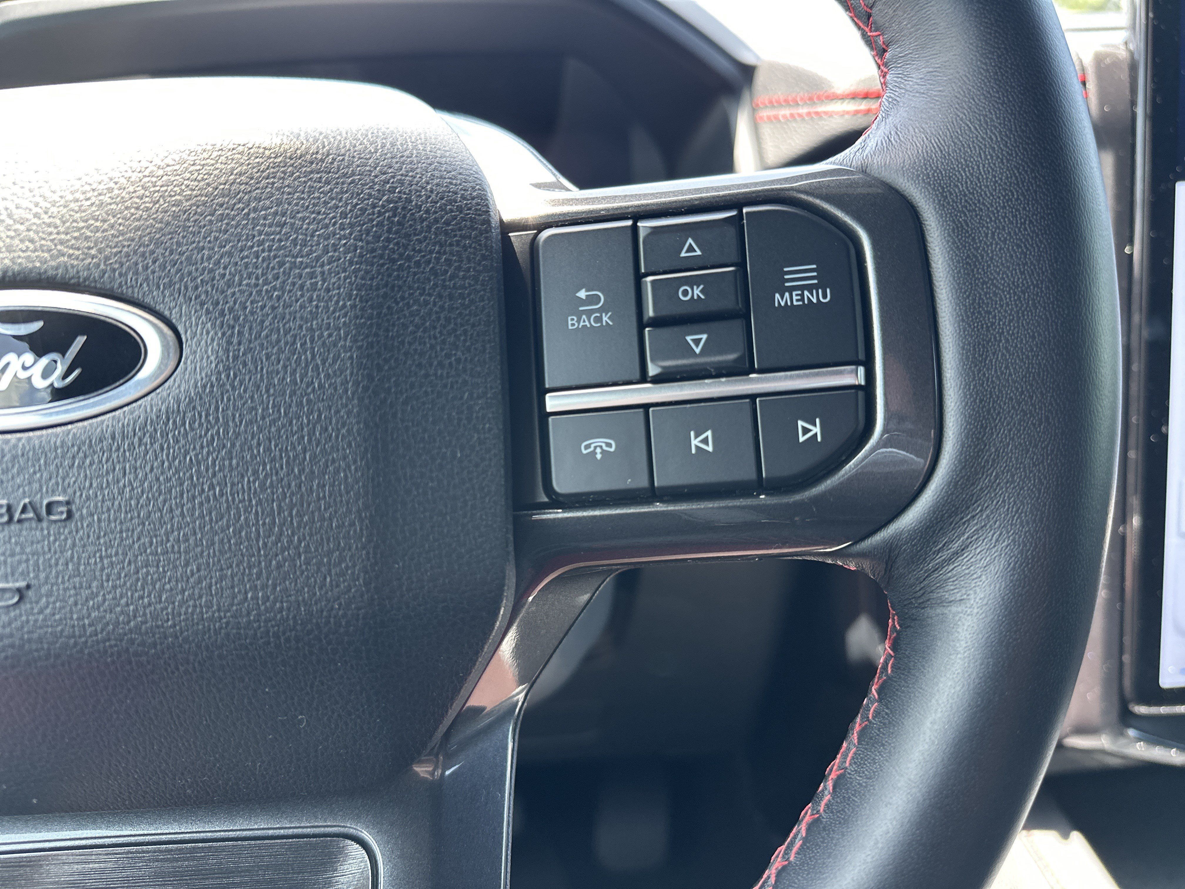 Used 2024 Ford Expedition Limited RWD image 21