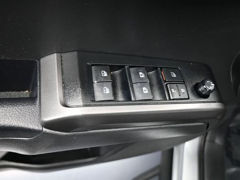 Used 2023 Toyota Tacoma 2WD Double Cab image 25