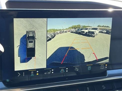 Used 2024 Chevrolet Silverado 2500 High Country w/ High Country Premium Package image 26