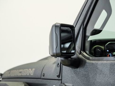 Used 2024 Jeep Wrangler Unlimited Rubicon w/ Technology Group AWD/4WD image 58