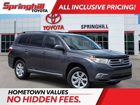 Used 2012 Toyota Highlander SE w/ Tow Pkg FWD image 1