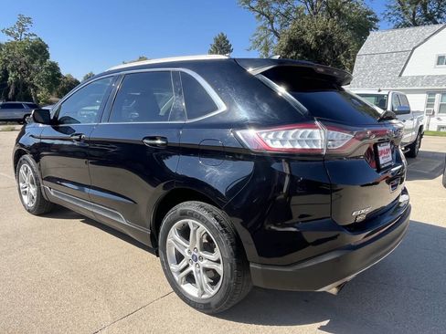 Used 2016 Ford Edge Titanium w/ Technology Package image 6