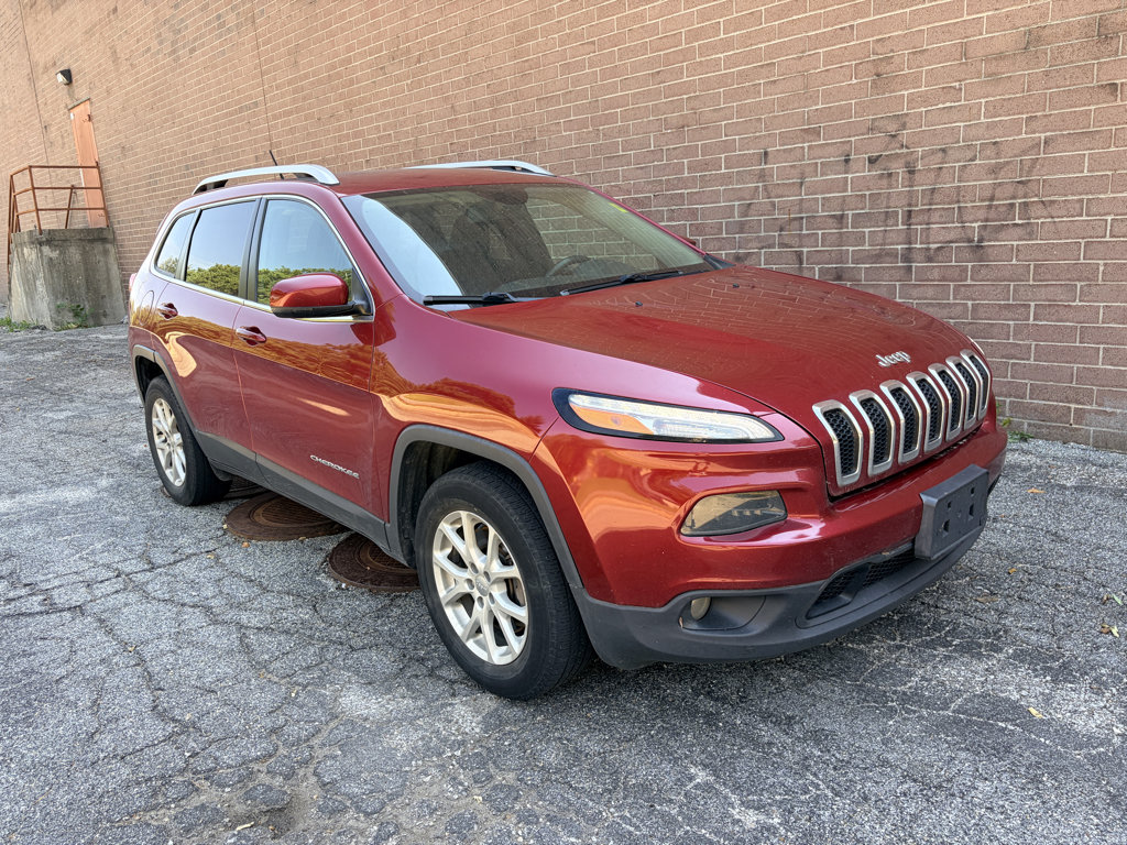 Used 2017 Jeep Cherokee Latitude w/ Safety/Convenience Group AWD/4WD image 7