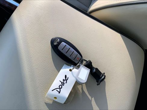 Used 2019 INFINITI QX80 Luxe w/ Proassist Package RWD image 15