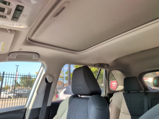Certified 2025 Toyota RAV4 XLE w/ Convenience Package AWD/4WD image 22