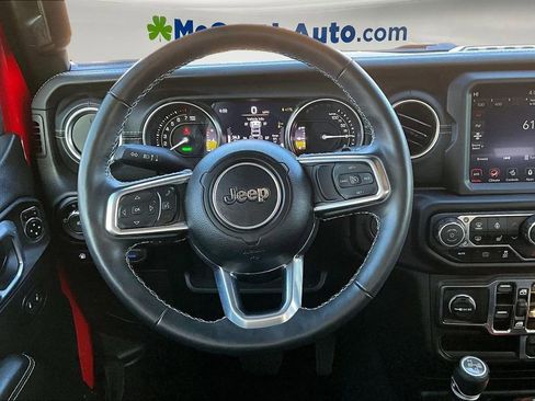 Used 2023 Jeep Wrangler Unlimited Sahara w/ Cold Weather Group image 8