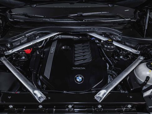 Used 2022 BMW X5 sDrive40i w/ M Sport Package image 35