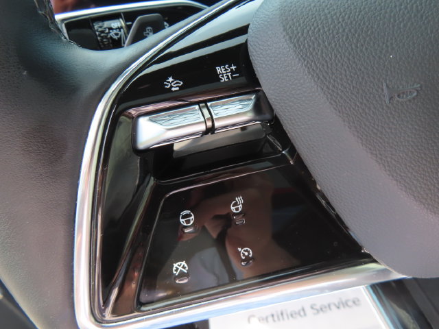 Certified 2024 Cadillac Lyriq Sport AWD/4WD image 16