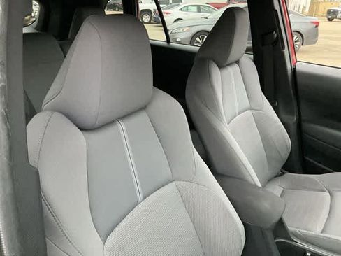 Used 2024 Toyota Corolla Cross AWD Hybrid image 17