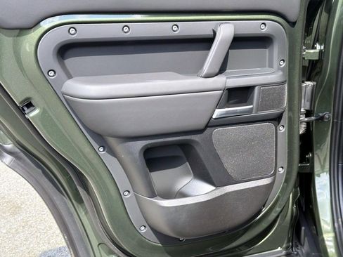 New 2026 Land Rover Defender 110 X-Dynamic SE AWD/4WD image 12