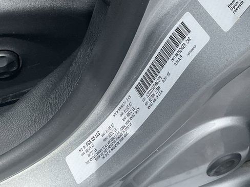 Used 2015 Chrysler 200 C w/ Navigation & Sound Group I image 36