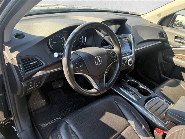 Used 2020 Acura MDX w/ Technology Package AWD/4WD image 10