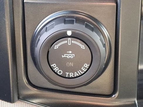 Used 2023 Ford F150 Raptor w/ Raptor Carbon Fibre Package image 29