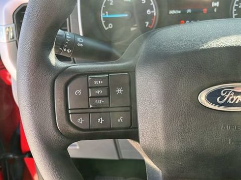 Used 2022 Ford F150 XLT w/ Trailer Tow Package RWD image 9