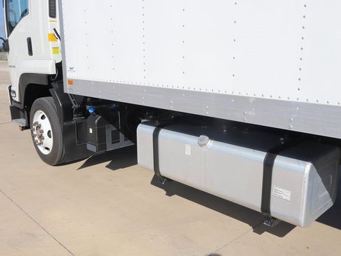 New 2024 Chevrolet Low Cab Forward 6500XD image 14