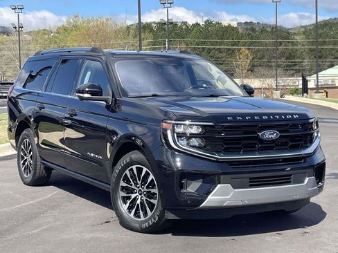 Used 2025 Ford Expedition Max Platinum image 1
