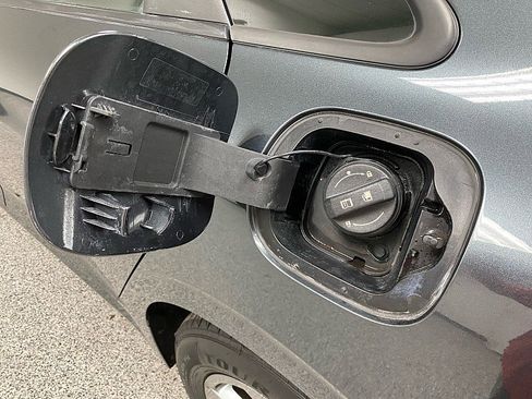 Used 2022 Kia K5 LXS image 13