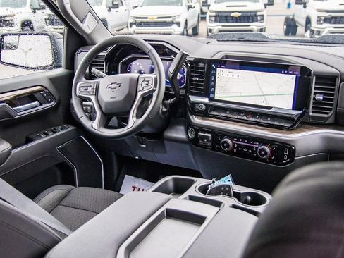 New 2026 Chevrolet Silverado 1500 LT Trail Boss w/ Dark Appearance Package AWD/4WD image 24