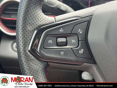 Certified 2024 Chevrolet Trax RS w/ Driver Confidence Package FWD image 23