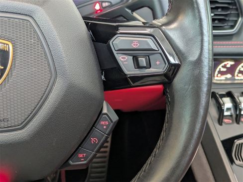 Used 2017 Lamborghini Huracan LP 610-4 image 25