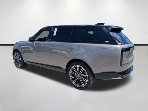 Used 2023 Land Rover Range Rover Long Wheelbase SE AWD/4WD image 6