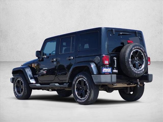Used 2012 Jeep Wrangler Unlimited Sahara AWD/4WD image 8