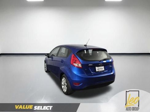 Used 2011 Ford Fiesta SE w/ 203A Rapid Spec Order Code image 8