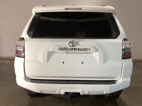 Used 2023 Toyota 4Runner SR5 Premium image 21