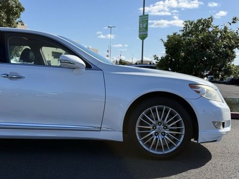 Used 2011 Lexus LS 460 image 9
