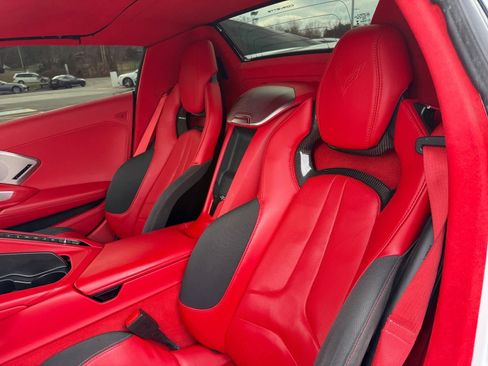 Used 2024 Chevrolet Corvette 3LT w/ Z51 Performance Package image 28