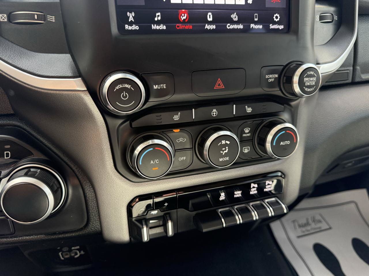 Used 2020 RAM 1500 Big Horn AWD/4WD image 24