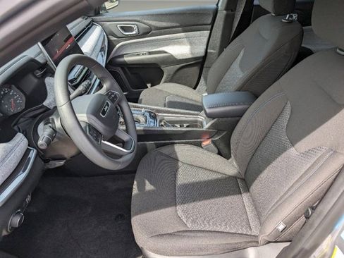 New 2023 Jeep Compass Sport image 15