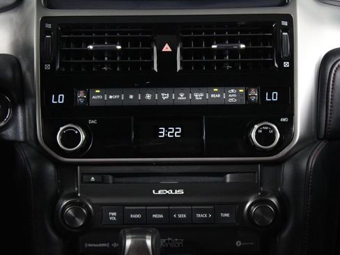 Used 2022 Lexus GX 460 Premium AWD/4WD image 21