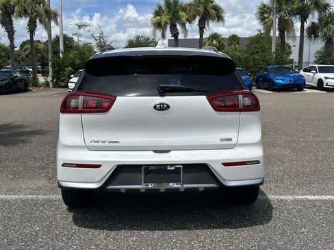 Used 2017 Kia Niro FWD image 13