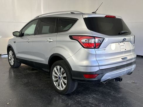 Used 2017 Ford Escape Titanium image 9