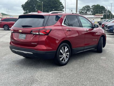 Used 2022 Chevrolet Equinox Premier FWD image 3