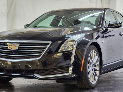 Used 2018 Cadillac CT6 Luxury image 11