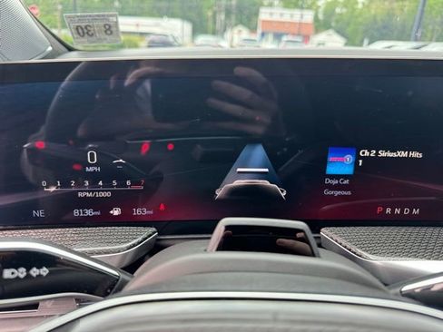Used 2025 Cadillac Escalade V w/ LPO, ONYX Package AWD/4WD image 25