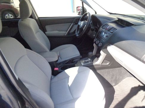 Used 2015 Subaru Forester 2.5i Premium image 10
