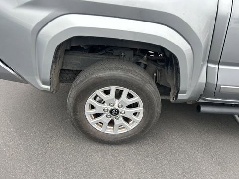 Used 2024 Toyota Tacoma SR5 w/ SR5 Upgrade Package image 14