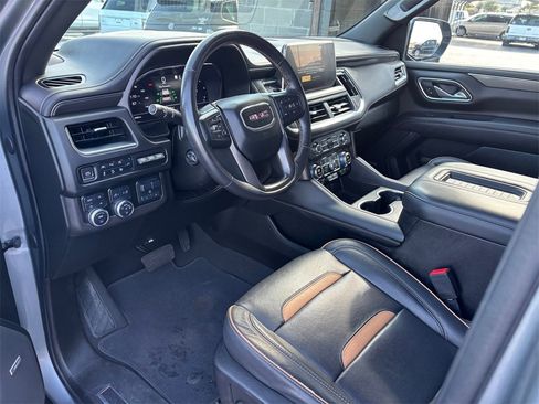 Used 2022 GMC Yukon AT4 image 8