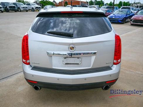 Used 2014 Cadillac SRX Luxury w/ Driver Awareness Package FWD image 4