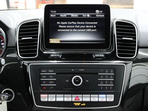 Used 2018 Mercedes-Benz GLE 350 4MATIC image 32