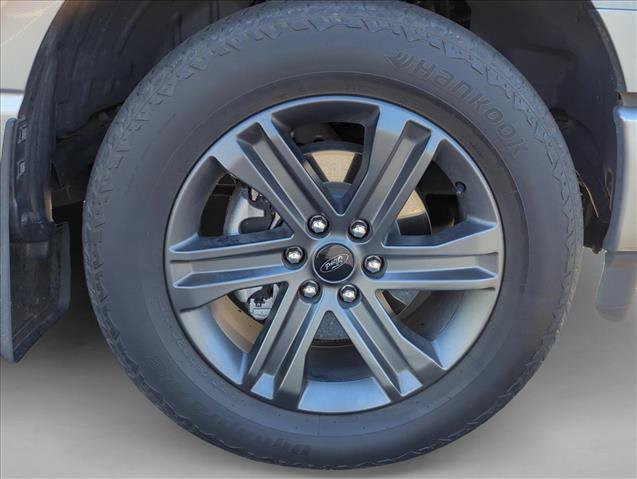 Used 2023 Ford F150 Lariat w/ Equipment Group 502A High AWD/4WD image 4