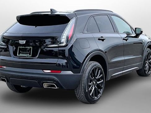 Used 2023 Cadillac XT4 Sport w/ LPO, Onyx Lite Package FWD image 13