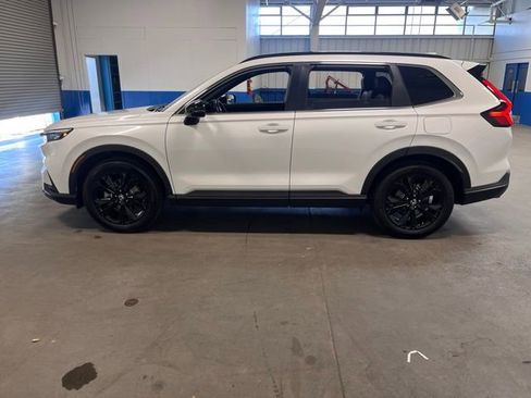 Used 2025 Honda CR-V Sport Touring image 6